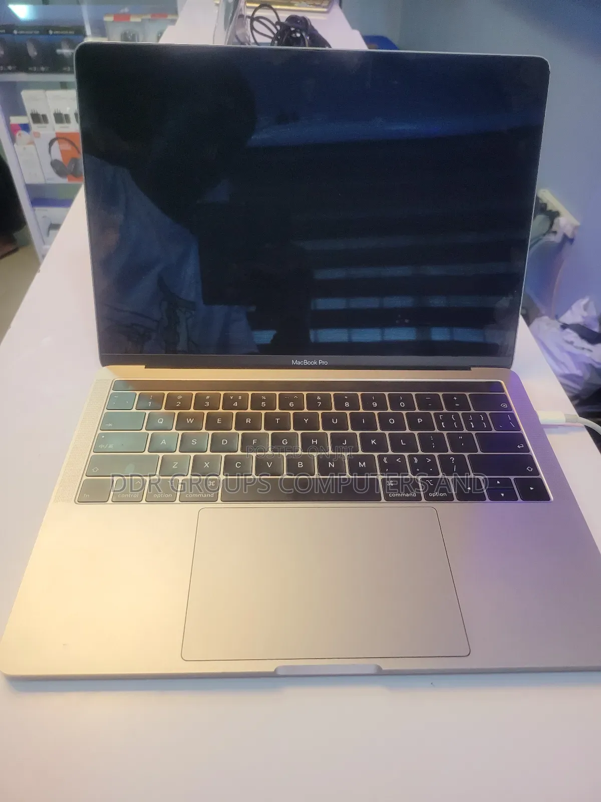 Laptop Apple MacBook Pro 2018 8GB Intel Core i5 SSD 256GB