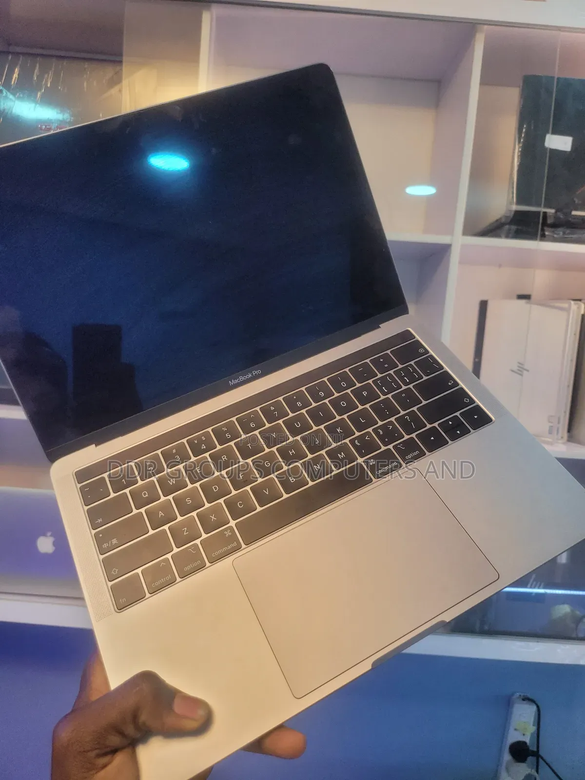 Laptop Apple MacBook Pro 2018 8GB Intel Core i5 SSD 256GB
