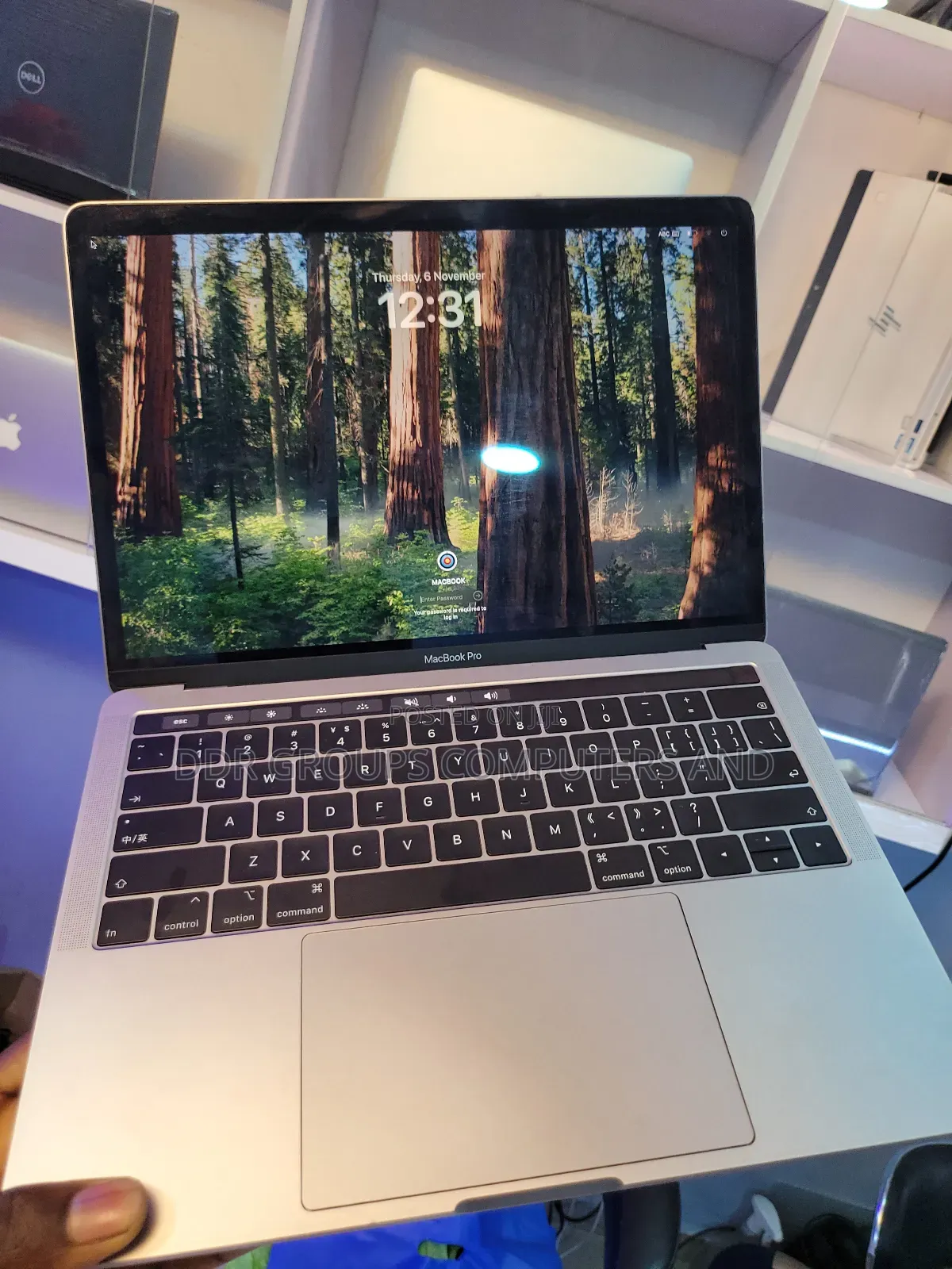 Laptop Apple MacBook Pro 2018 8GB Intel Core i5 SSD 256GB