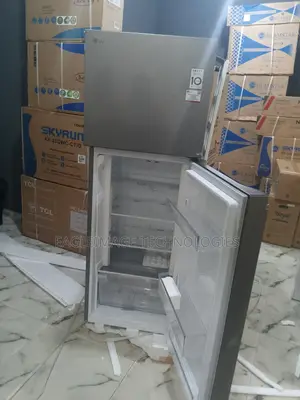 Immaculate Lg Ref242pqgb 263l White Top Freezer - Quiet Run