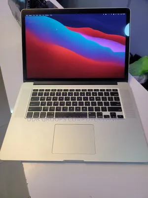 Laptop Apple MacBook Pro 2015 16GB Intel Core i7 HDD+SSD 128GB