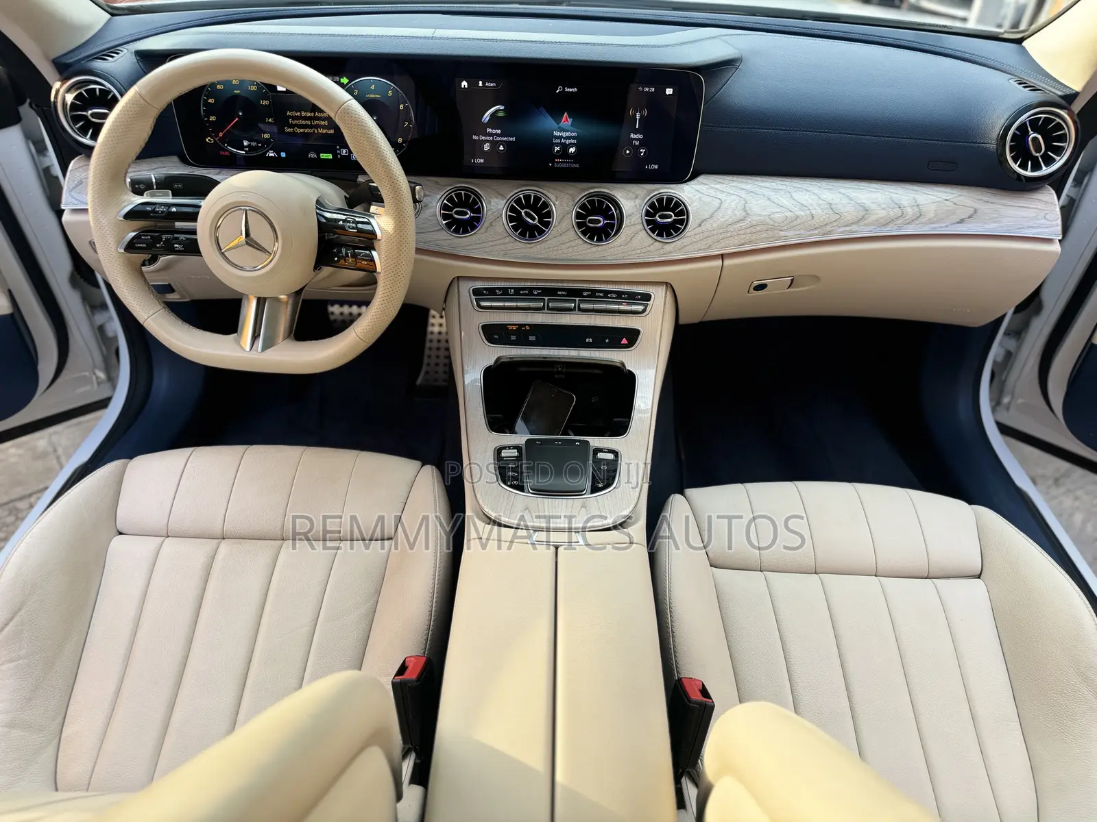 Mercedes-Benz E450 2023 White