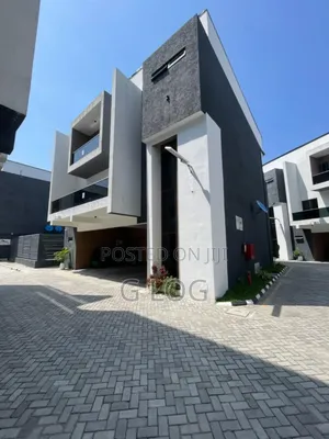 4bdrm Apartment in Ikate for sale