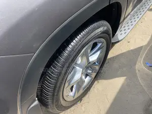 Toyota Highlander Limited Platinum 2019 Purple