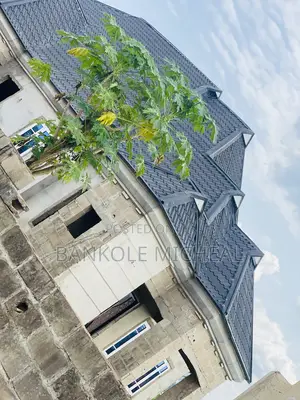 3bdrm Bungalow in Akure for sale