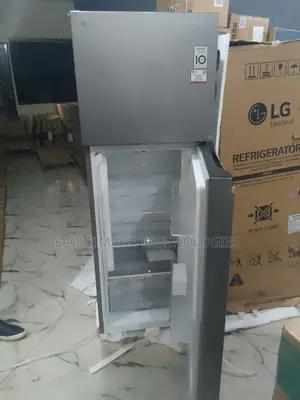 Mint Condition Lg Ref242pqgb 263l White Double Door - Fresh Zone