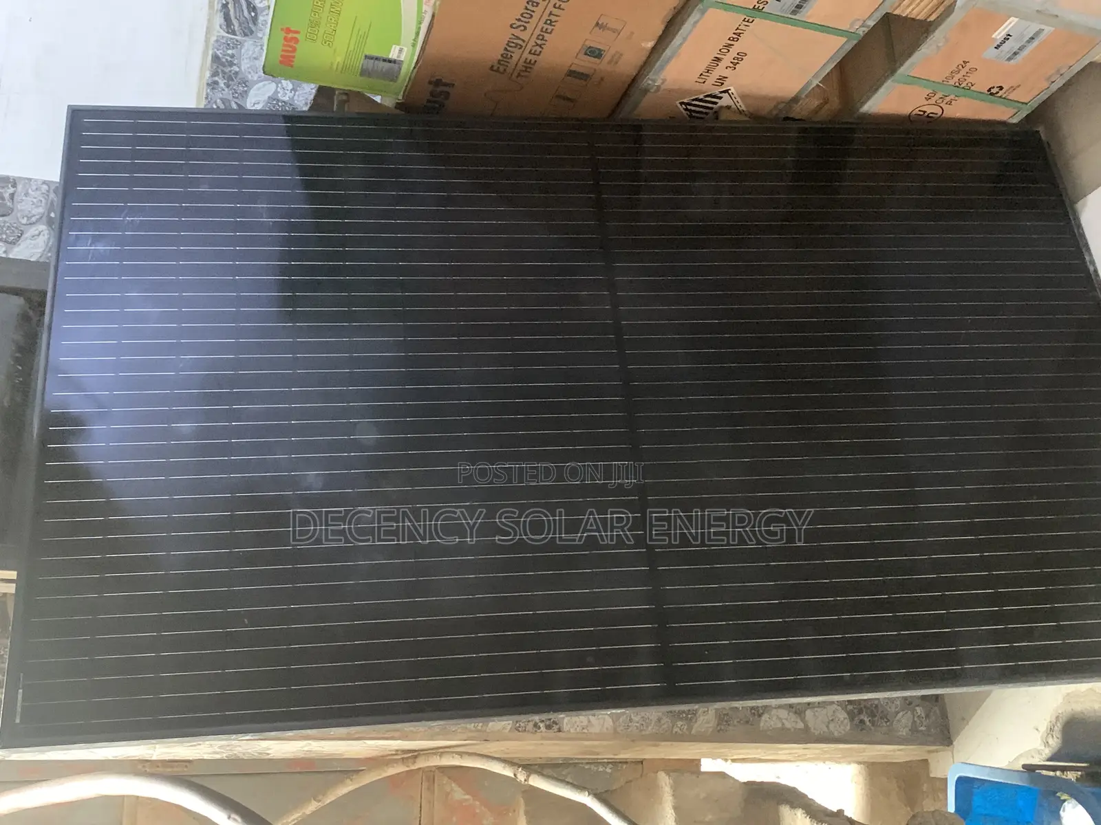 500w All Black Solar Panels Available