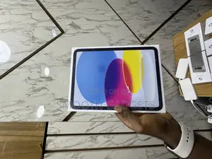 New Apple iPad (2025) 128 GB Blue