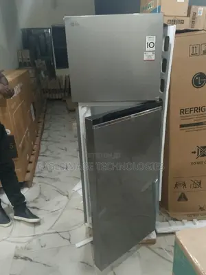 Mint Lg Ref242pqgb 263l Stainless Wifi Enabled - Full Warranty