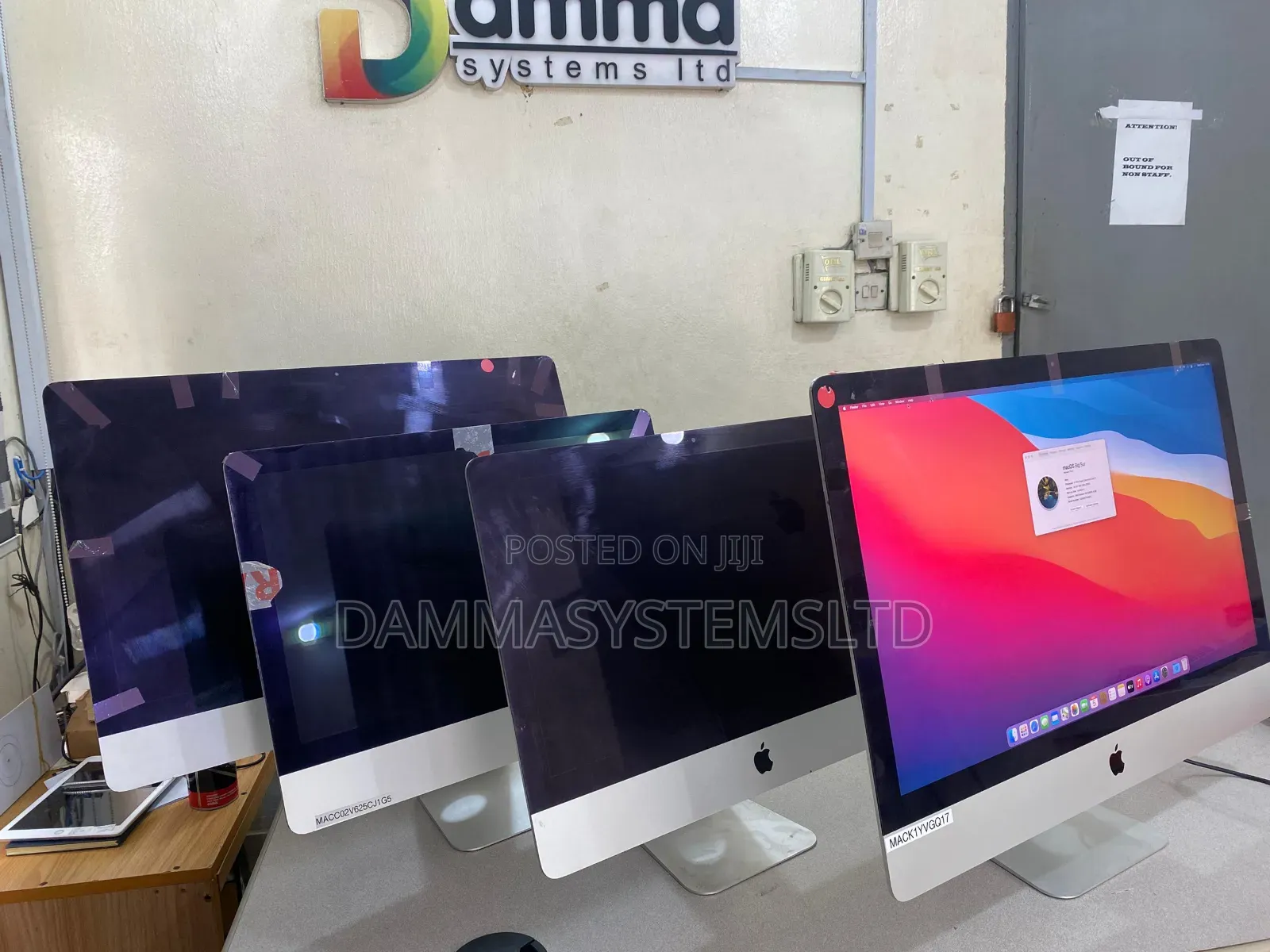 Desktop Computer Apple iMac 32GB Intel Core I7 SSD 512GB