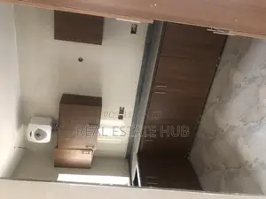 3bdrm Block of Flats in Lugbe for sale