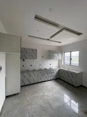 4bdrm Duplex in Chevron Chevyview, Jakande for sale