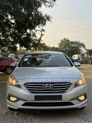 Hyundai Sonata Limited 2.0T Seban (2.0L 4cyl 6A) 2016 Silver