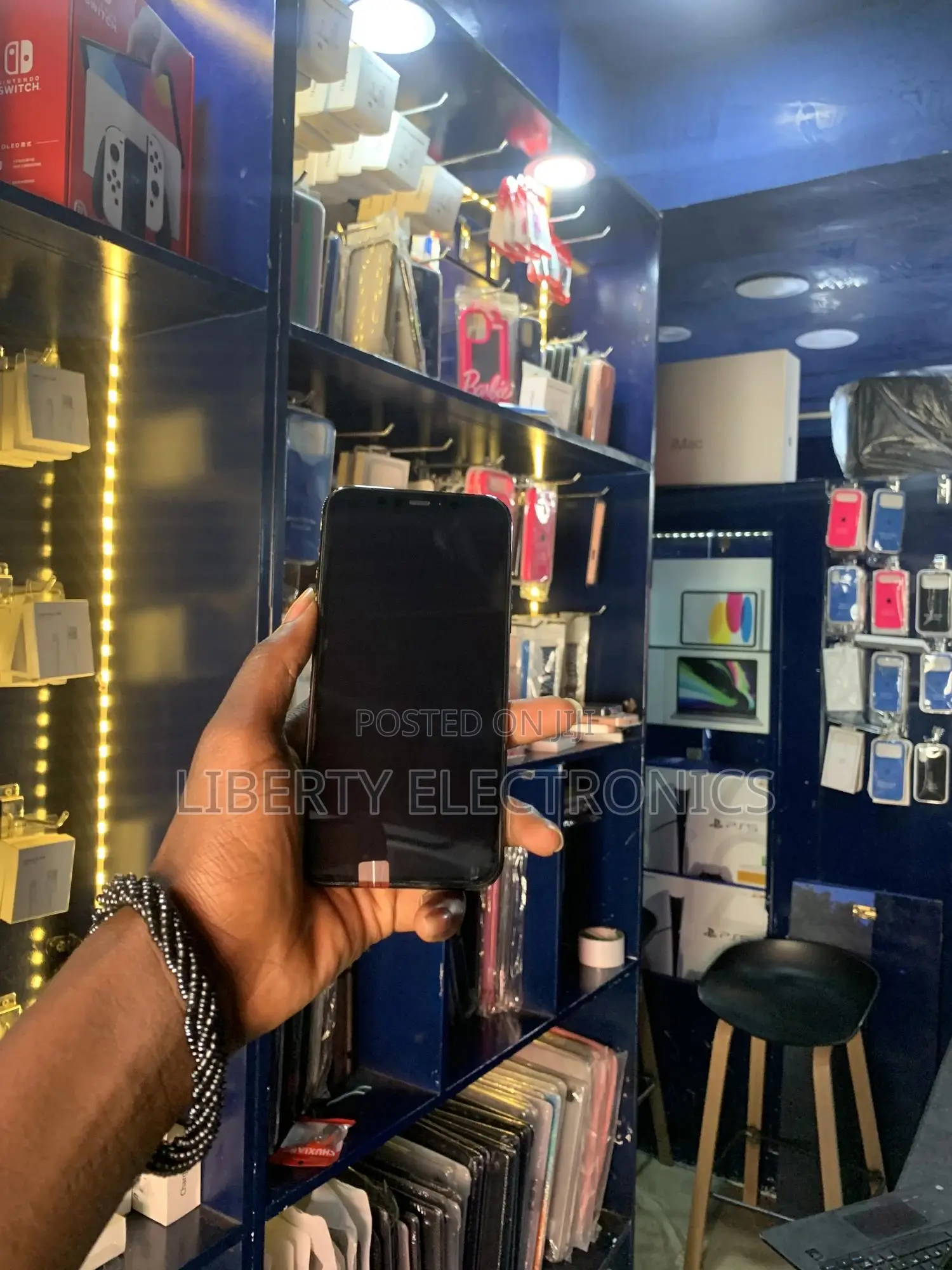 Apple iPhone 11 Pro 64 GB Black
