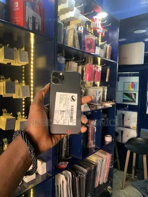 Apple iPhone 11 Pro 64 GB Black