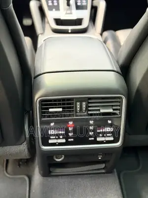 Porsche Cayenne 2021 Black