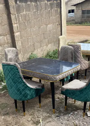 Arisekola Interior Design