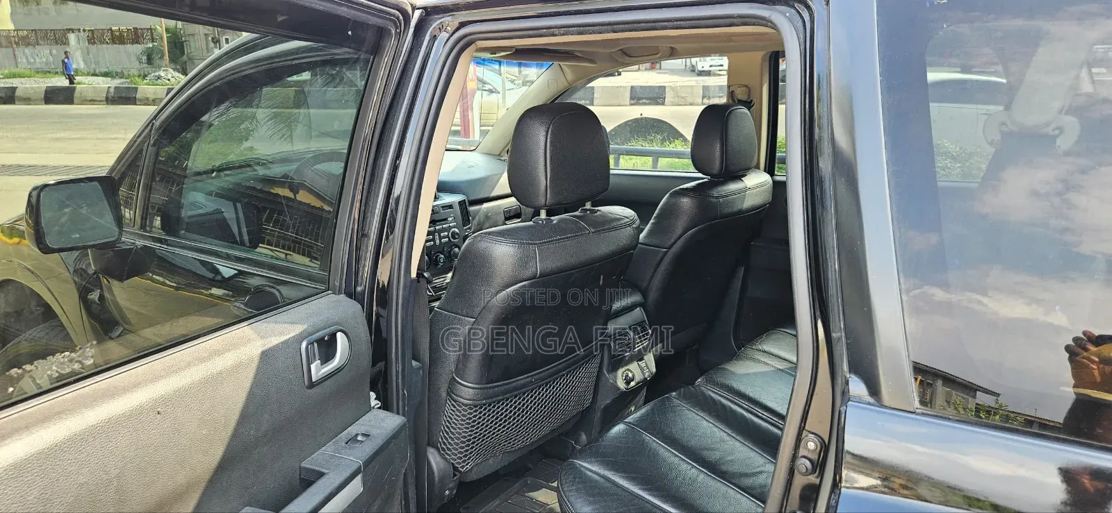 Mitsubishi Endeavor SE 2011 Black