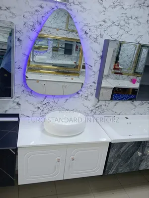 80cm Plain White WSH Hand Cabinet Set