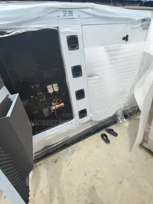 350kva Soundproof Generator Available With Two Years Warranty 