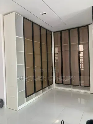 Luxury Glass Door L Shape Wardrobe