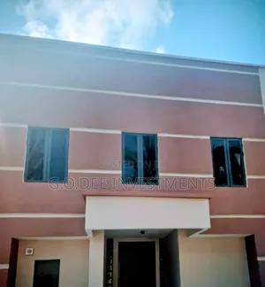 2bdrm Apartment in Greenfield, Ago Palace for rent