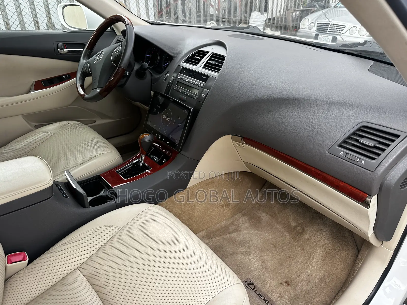 Lexus ES 350 2011 White