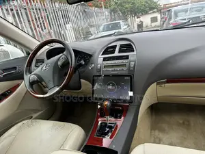 Lexus ES 350 2011 White