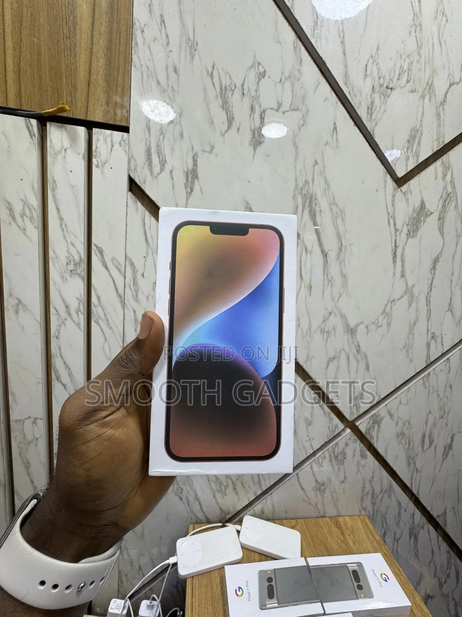 New Apple iPhone 14 Plus 128 GB Red