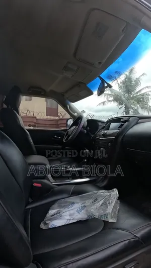 Nissan Patrol 2017 Black