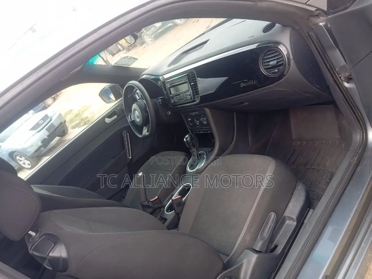 Volkswagen Beetle 2.5 Automatic 2012 Gray