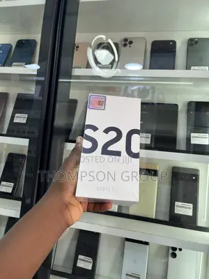 New Samsung Galaxy S20 FE 128 GB