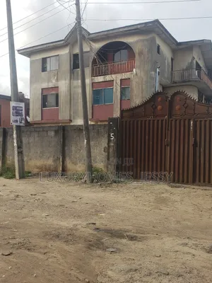 3bdrm Block of Flats in Afromedia Okokomiko, Okokomaiko for sale
