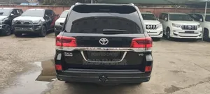 Toyota Land Cruiser 2021 Black
