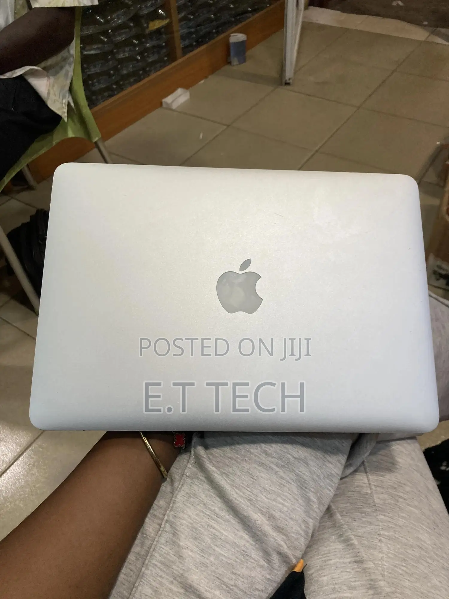 Laptop Apple MacBook Pro 2015 8GB Intel Core i5 SSD 256GB