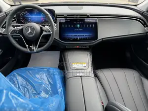 New Mercedes-Benz E350 2025 Black