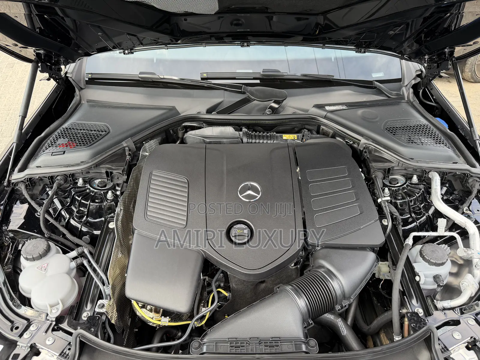 New Mercedes-Benz E350 2025 Black
