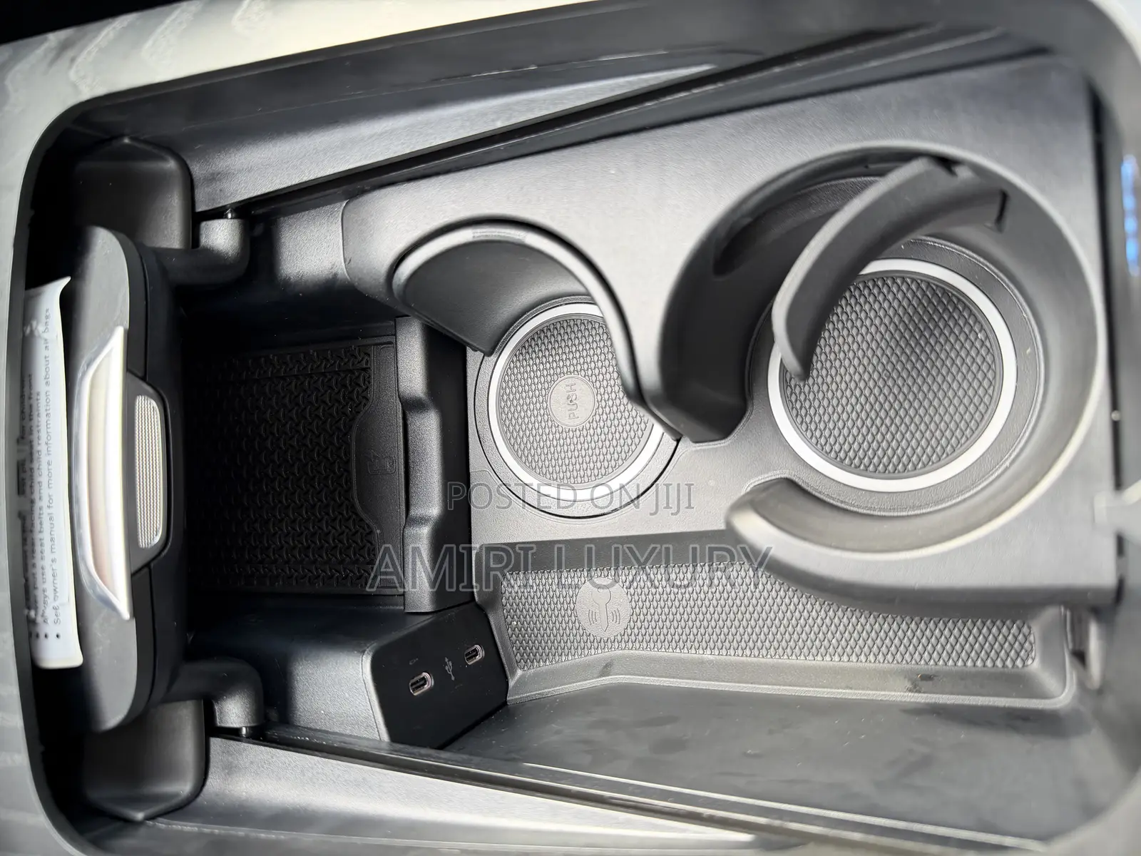 New Mercedes-Benz E350 2025 Black