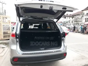Toyota Highlander Limited Platinum 2019 Silver
