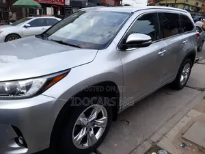 Toyota Highlander Limited Platinum 2019 Silver