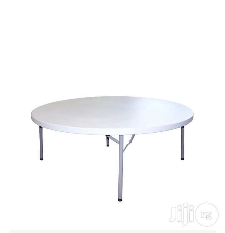 Banquet Table