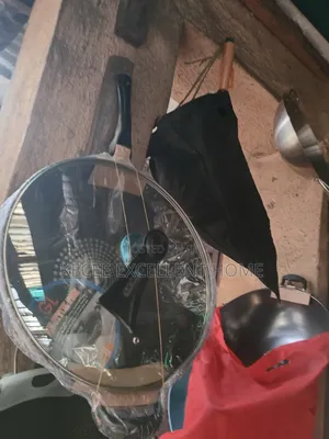 Non Stick Frying Pan With Cover 34 Cm