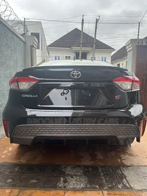 Toyota Corolla SE 2021 Black