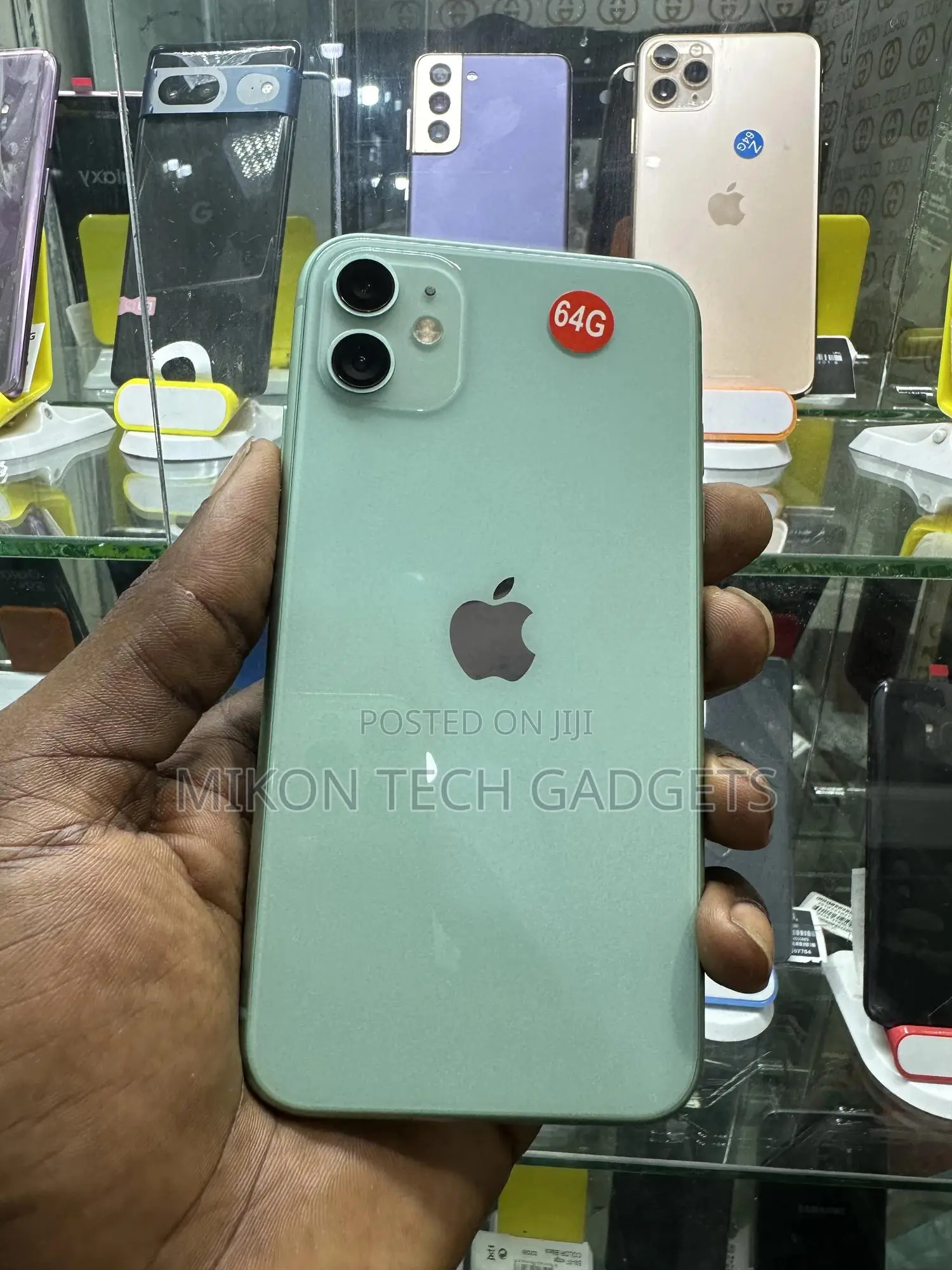 Apple iPhone 11 64 GB
