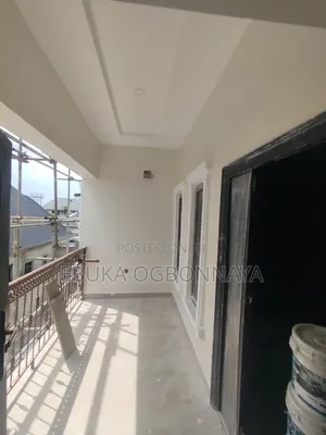 2bdrm Block of Flats in Apu Road, Off, Obio-Akpor for rent