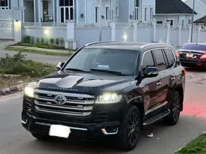 Land Cruiser 2010 Upgraded to 2023 Model
