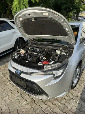 Toyota Corolla 2020 Silver