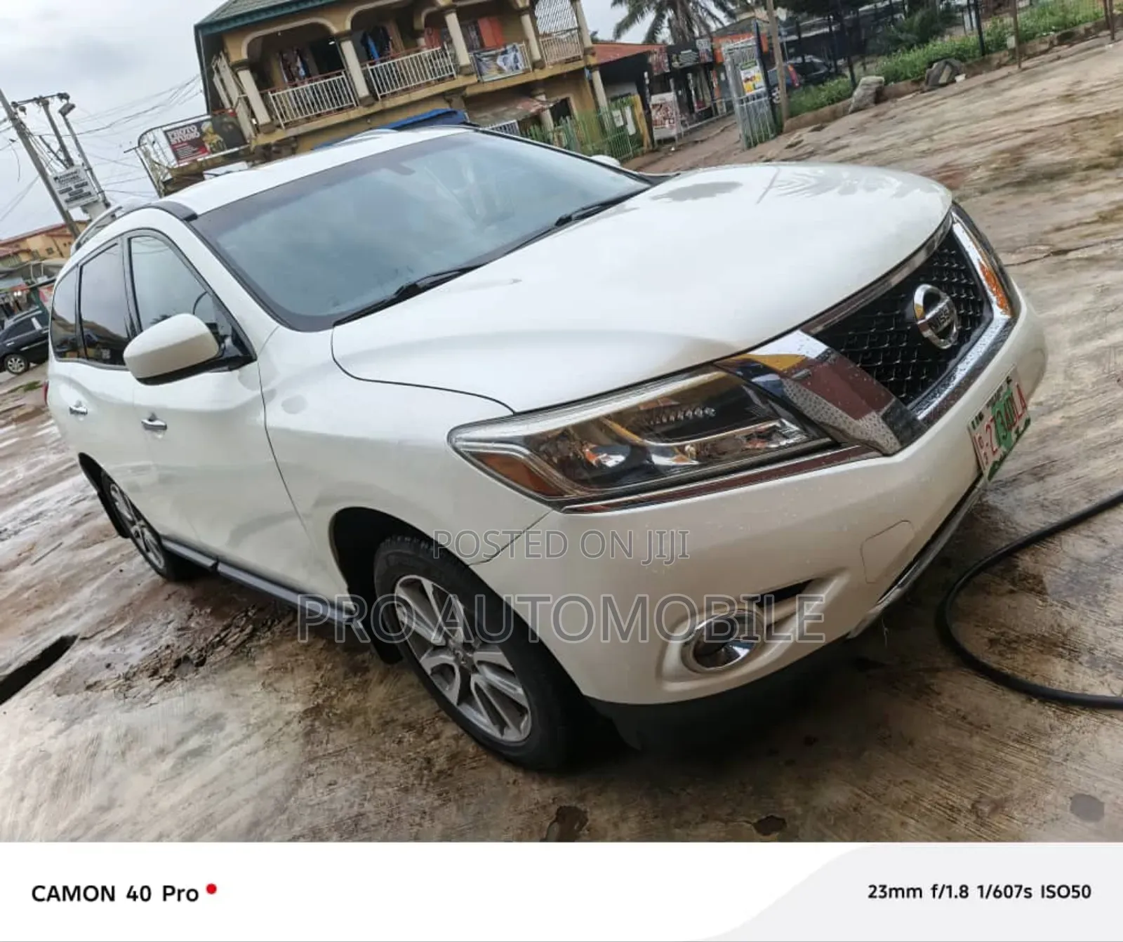 Nissan Pathfinder 2015 White