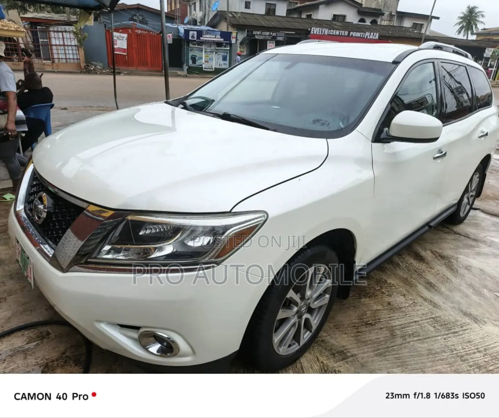 Nissan Pathfinder 2015 White