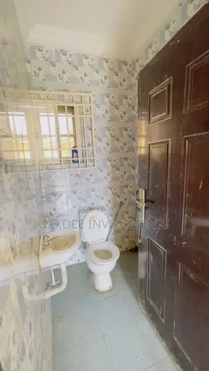1bdrm Apartment in Off Ago Palace Way for rent